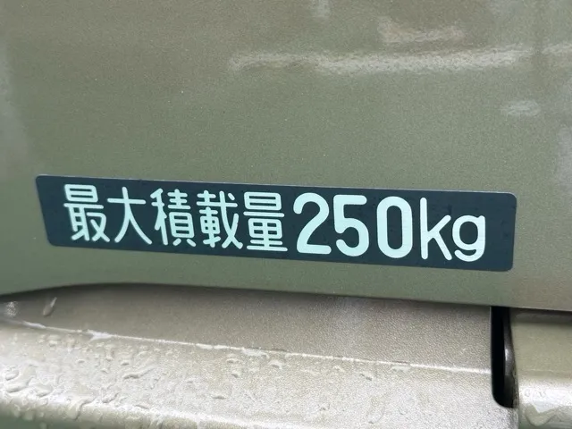 アトレー(ダイハツ)デッキバン届出済未使用車 8