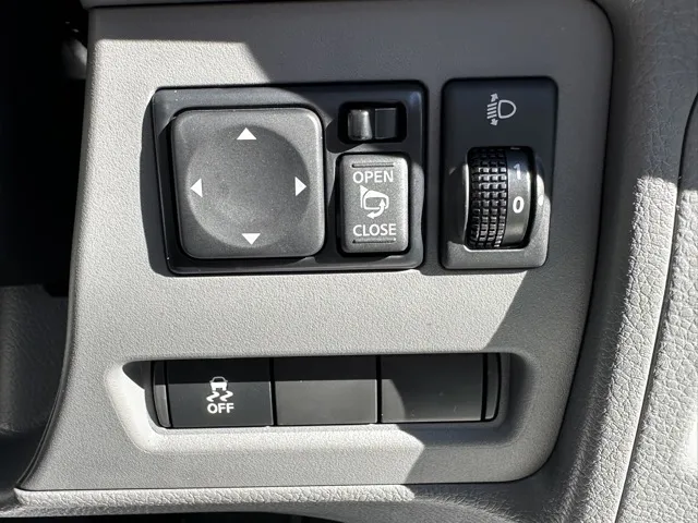 バネット(ニッサン)16X-3R 寒冷地仕様 7人乗り登録済未使用車 14