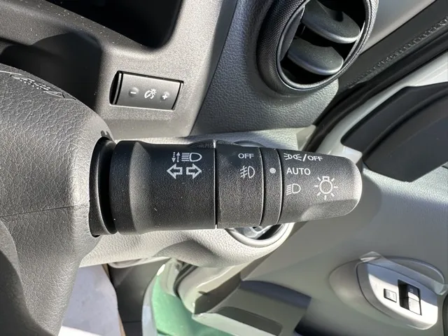 バネット(ニッサン)16X-3R 寒冷地仕様 7人乗り登録済未使用車 22