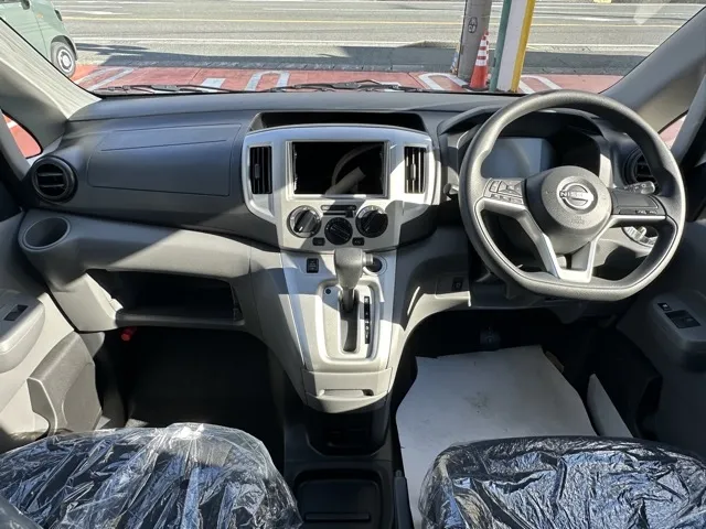 バネット(ニッサン)16X-3R 寒冷地仕様 7人乗り登録済未使用車 6