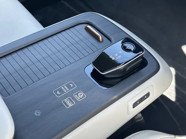 アリア(ニッサン)B6中古車 15