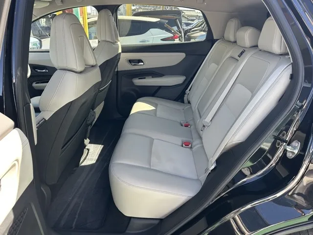 アリア(ニッサン)B6中古車 4