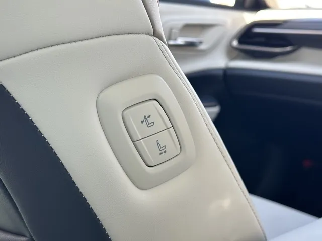 クラウン(トヨタ)G アドバンスド・レザーパッケージ中古車 8