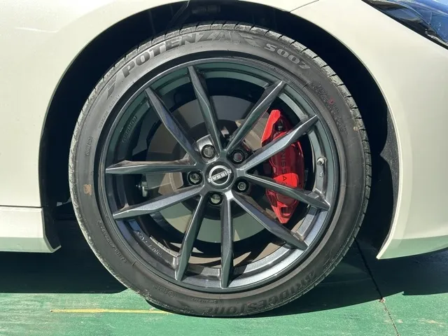 フェアレディZ(ニッサン)バージョンST AT中古車 9