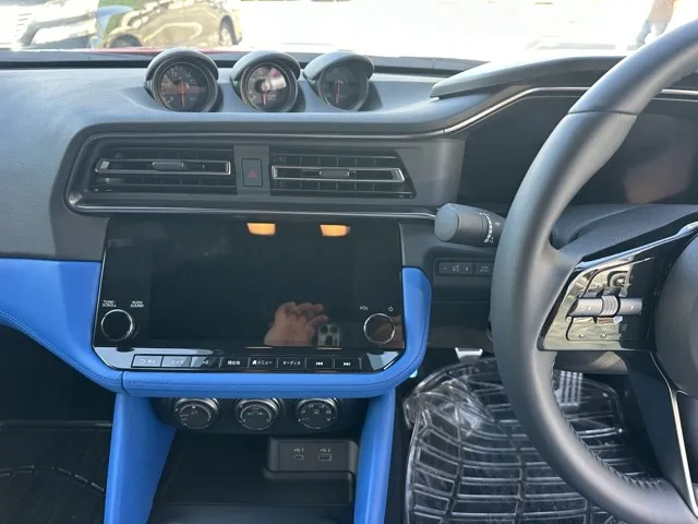 フェアレディZ(ニッサン)バージョンST 6MT中古車 11
