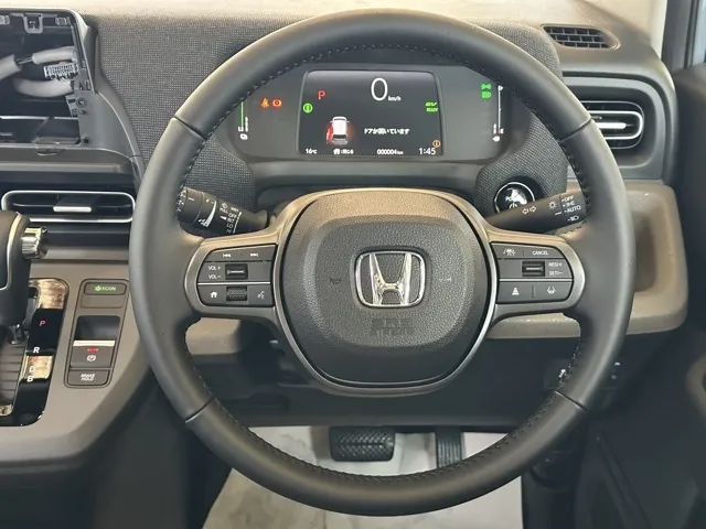 フリード(ホンダ)e：HEV エアー EX ６人乗登録済未使用車 7