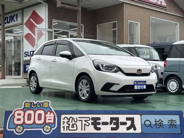 フィット(ホンダ)e：HEV ベーシック中古車 0