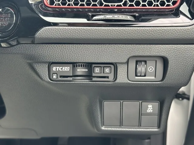 シビック(ホンダ)RS 6MT登録済未使用車 15