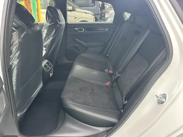 シビック(ホンダ)RS 6MT登録済未使用車 4