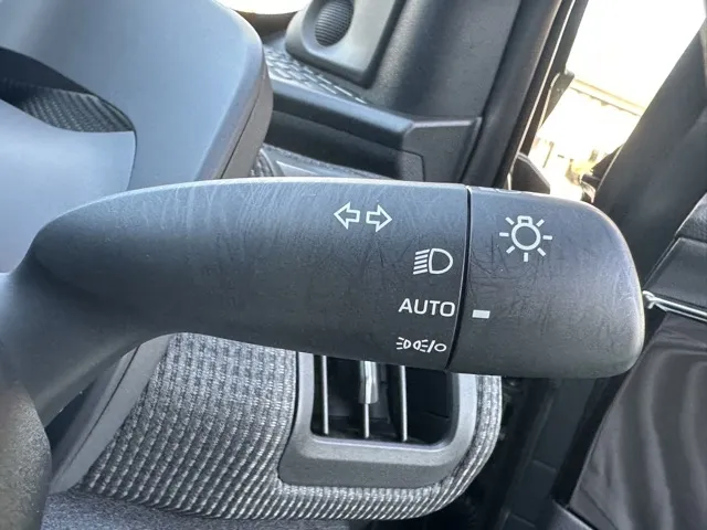 bZ4X(トヨタ)Z 4WD中古車 23