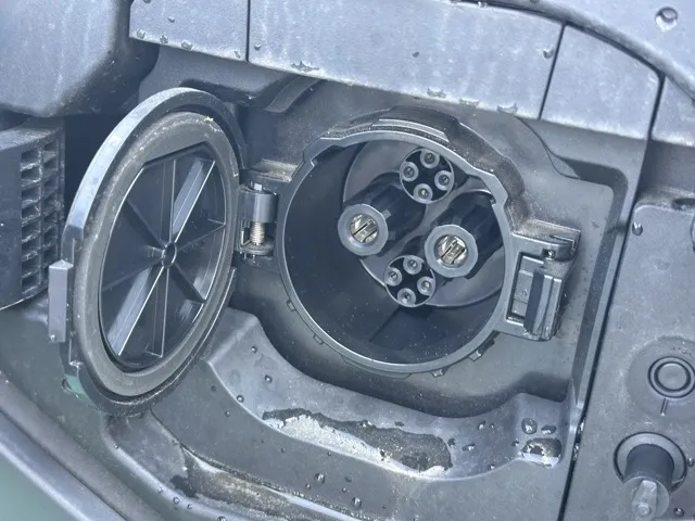 bZ4X(トヨタ)Z 4WD中古車 28