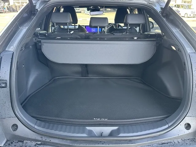 bZ4X(トヨタ)Z 4WD中古車 8