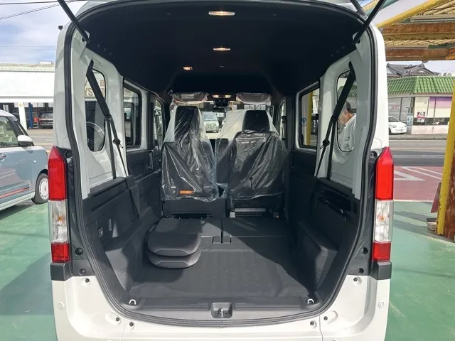 N-VAN(ホンダ)FUN 届出済未使用車 11