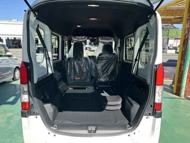 N-VAN(ホンダ)FUN 届出済未使用車 11