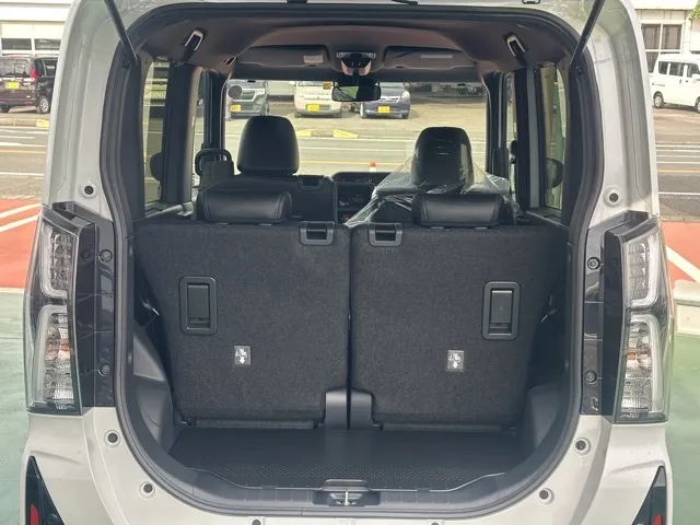 タント(ダイハツ)RS届出済未使用車 10