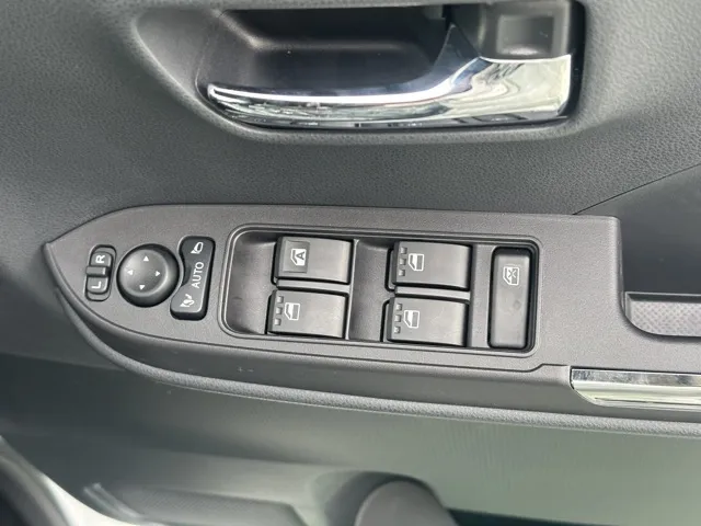 タント(ダイハツ)RS届出済未使用車 14