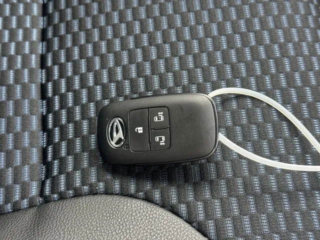 タント(ダイハツ)RS届出済未使用車 22