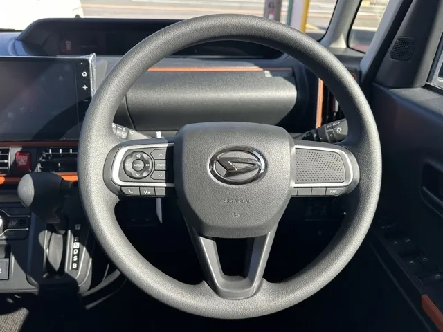 タント(ダイハツ)ファンクロス 9インチDオーディオ中古車 9