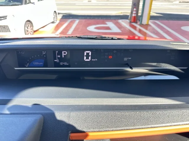 タント(ダイハツ)ファンクロス 9インチDオーディオ中古車 26