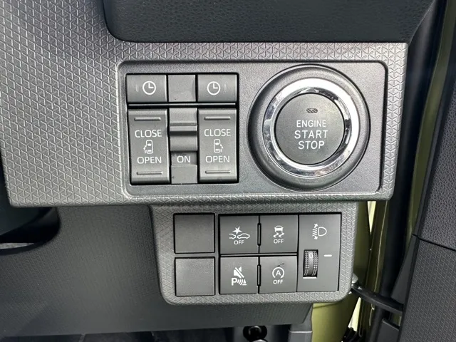 タント(ダイハツ)ファンクロス届出済未使用車 16