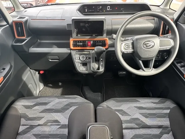 タント(ダイハツ)ファンクロス届出済未使用車 5