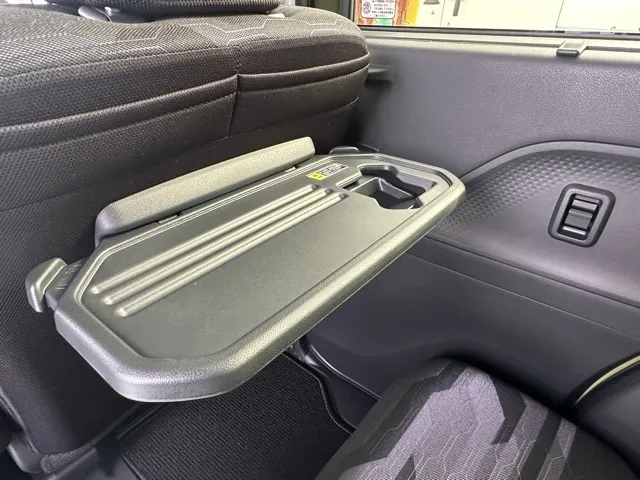 タント(ダイハツ)ファンクロス届出済未使用車 8