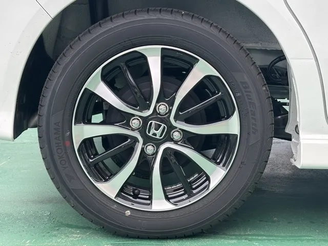 N-BOX(ホンダ)N-BOXカスタム コーディネートスタイル届出済未使用車 13