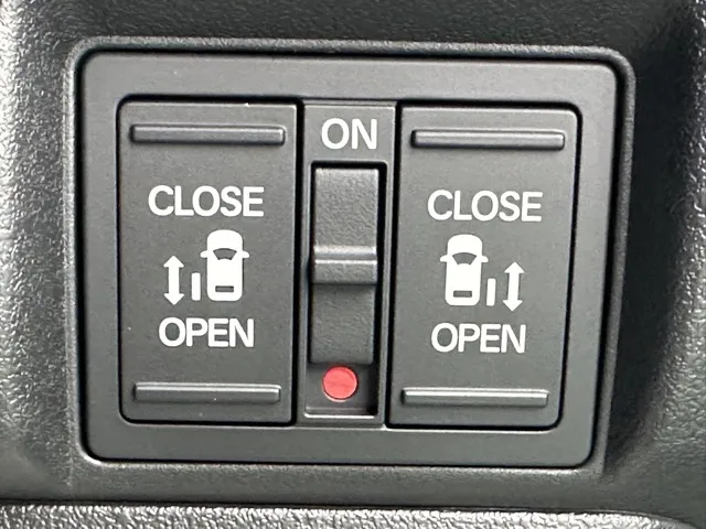 N-BOX(ホンダ)N-BOXカスタム コーディネートスタイル届出済未使用車 15