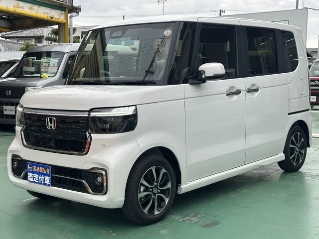 N-BOX(ホンダ)N-BOXカスタム コーディネートスタイル届出済未使用車 1