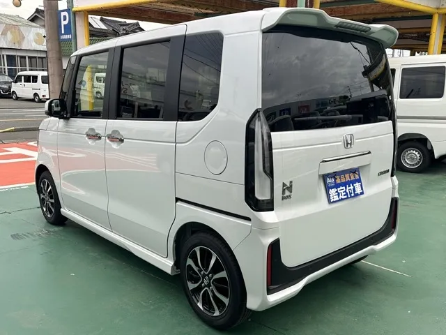 N-BOX(ホンダ)N-BOXカスタム コーディネートスタイル届出済未使用車 2