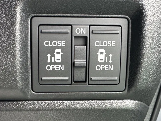 N-BOX(ホンダ)N-BOXカスタム コーディネートスタイル届出済未使用車 14