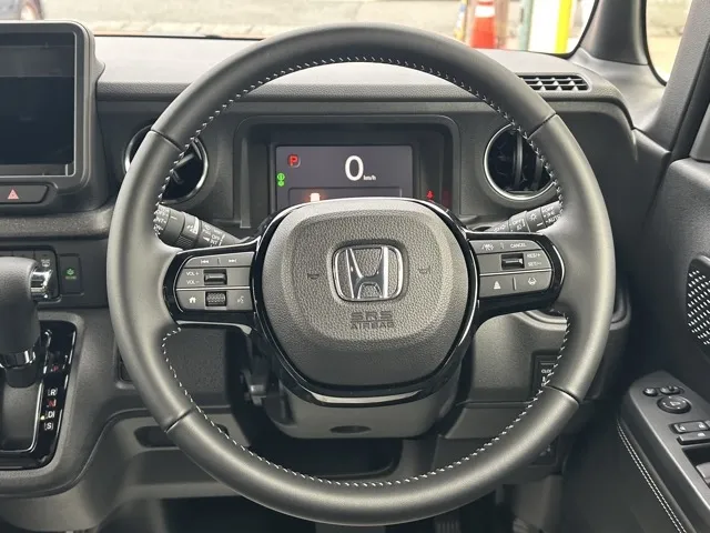 N-BOX(ホンダ)N-BOXカスタム コーディネートスタイル届出済未使用車 6