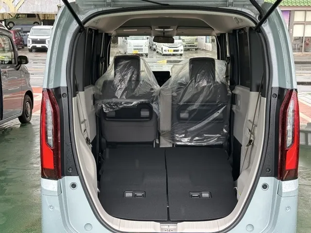 N-BOX(ホンダ)N-BOX ファッションスタイル コンフォートＰ届出済未使用車 11