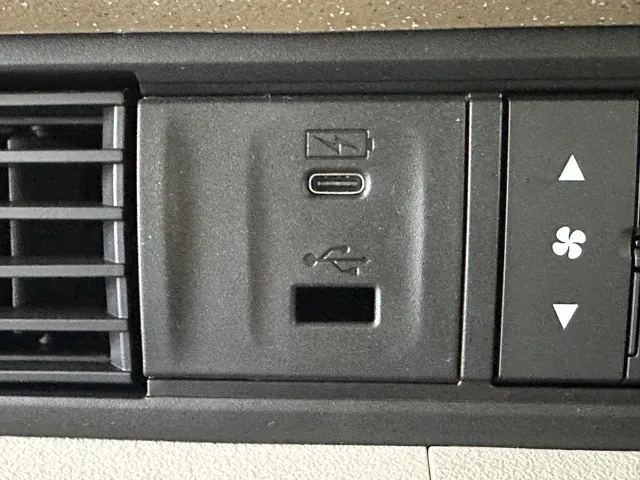 N-BOX(ホンダ)N-BOX ファッションスタイル コンフォートＰ届出済未使用車 17