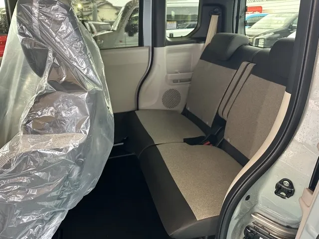 N-BOX(ホンダ)N-BOX ファッションスタイル コンフォートＰ届出済未使用車 4