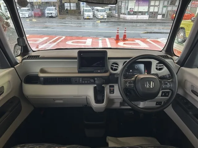 N-BOX(ホンダ)N-BOX ファッションスタイル コンフォートＰ届出済未使用車 5