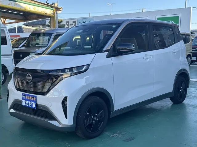 サクラ(ニッサン)X 90周年記念車中古車 1