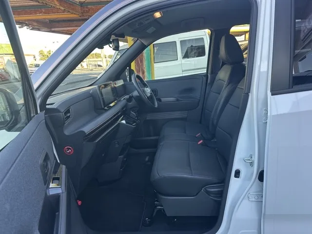 サクラ(ニッサン)X 90周年記念車中古車 3