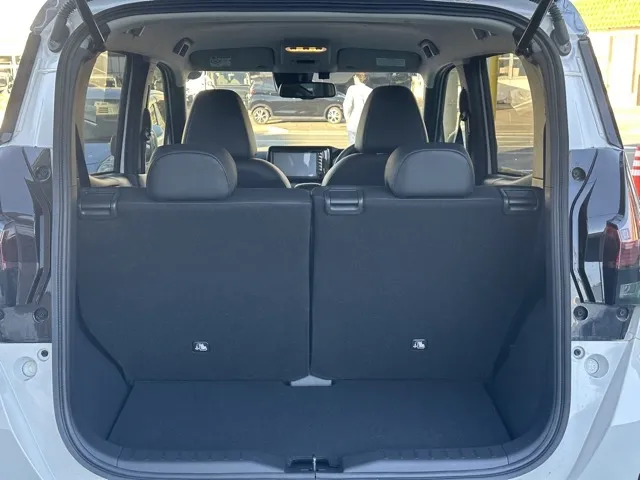 サクラ(ニッサン)X 90周年記念車中古車 8