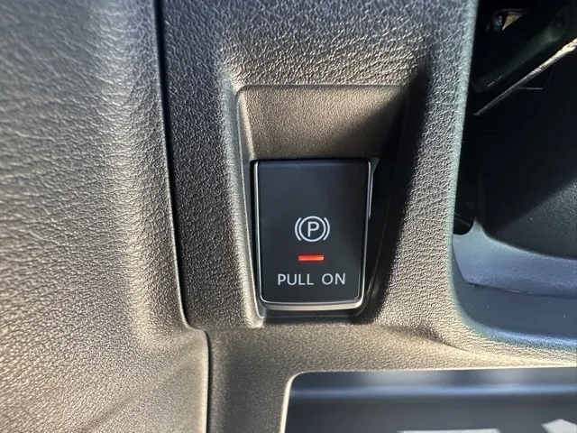 サクラ(ニッサン)Xディーラ-試乗車 16