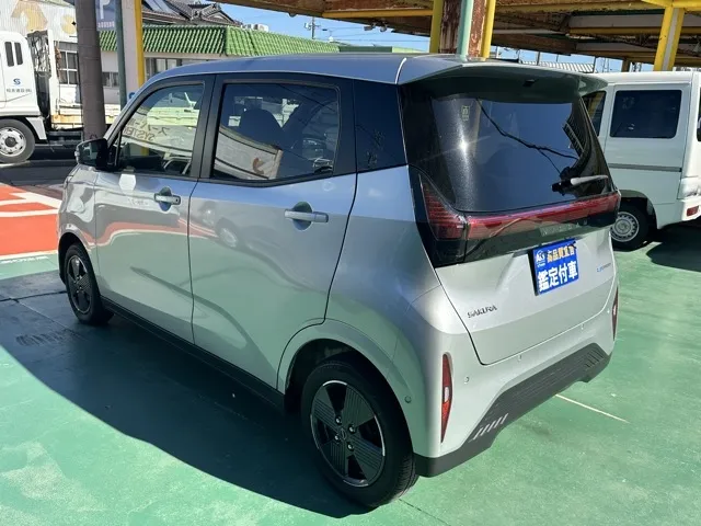 サクラ(ニッサン)Xディーラ-試乗車 2