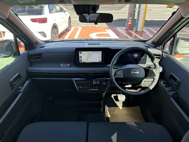 サクラ(ニッサン)Xディーラ-試乗車 5