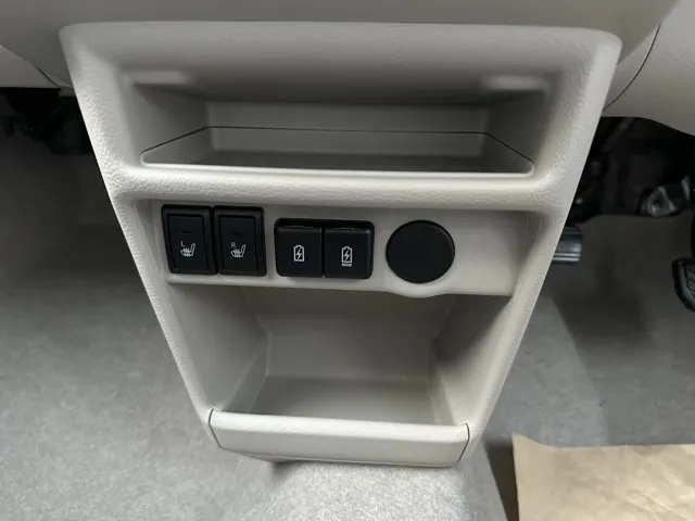 ラパン(スズキ)X届出済未使用車 18