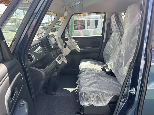 ワゴンＲスマイル(スズキ)ハイブリッドX 全方位ナビ届出済未使用車 3