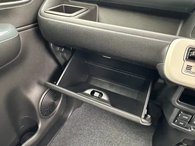 ワゴンＲスマイル(スズキ)ハイブリッドX 全方位ナビ届出済未使用車 22