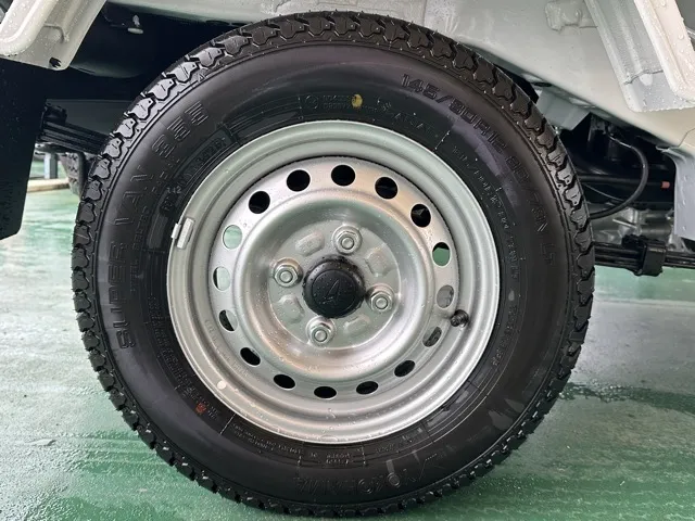 ハイゼット(ダイハツ)エクストラ AT 4WD届出済未使用車 13