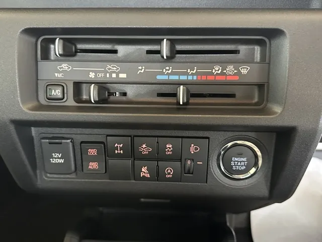 ハイゼット(ダイハツ)エクストラ AT 4WD届出済未使用車 17