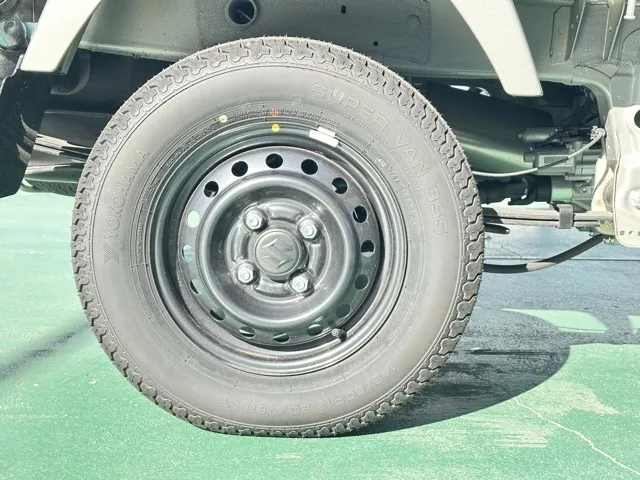 キャリートラック(スズキ)スーパーキャリイXリミテッド 4WD AT届出済未使用車 11