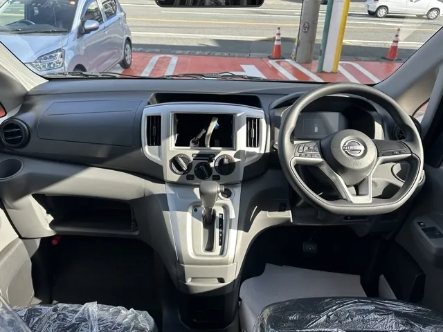 バネット(ニッサン)16X-2R 寒冷地仕様 5人乗り登録済未使用車 5