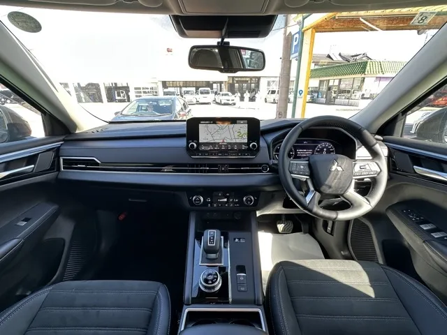 アウトランダー(三菱)G 7人乗 アラウンドビューモニター中古車 5